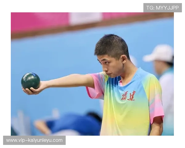 滚球体育直播赛事分析，专业解说带你深入了解比赛背后的精彩细节